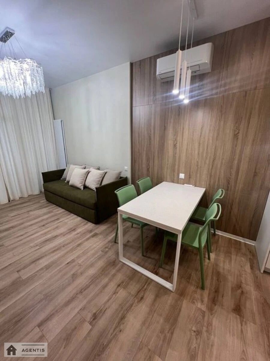 Apartment for rent 2 rooms, 52 m², 27th fl./36 floors. Beresteyskyy prosp. Peremohy, Kyiv. 