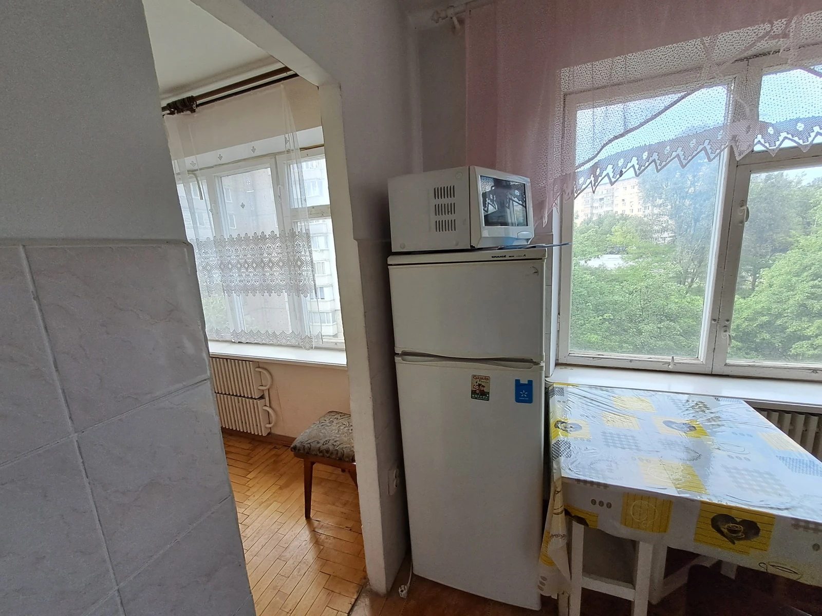 Apartment for rent 2 rooms, 34 m², 5th fl./9 floors. Kyyivska vul., Ternopil. 