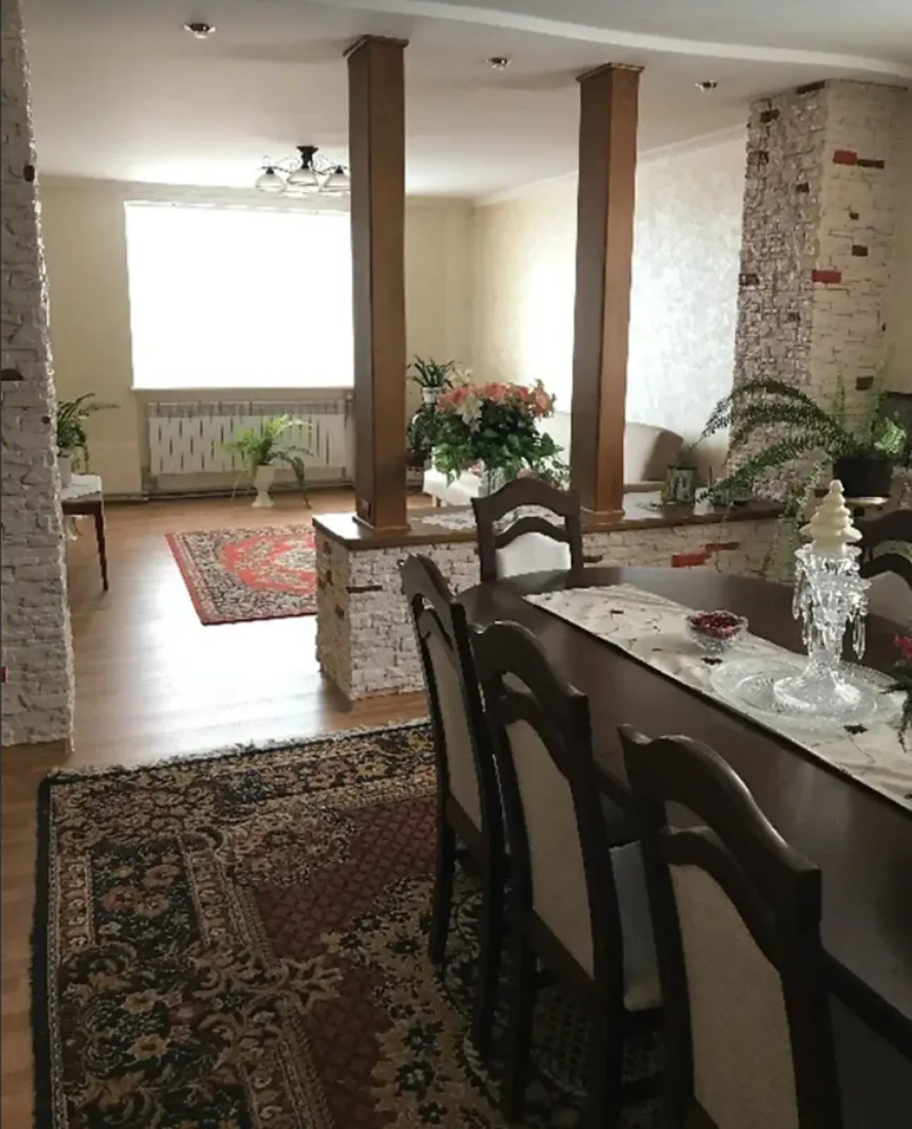 Продаж будинку 207 m², 2 поверхи. Белая. 