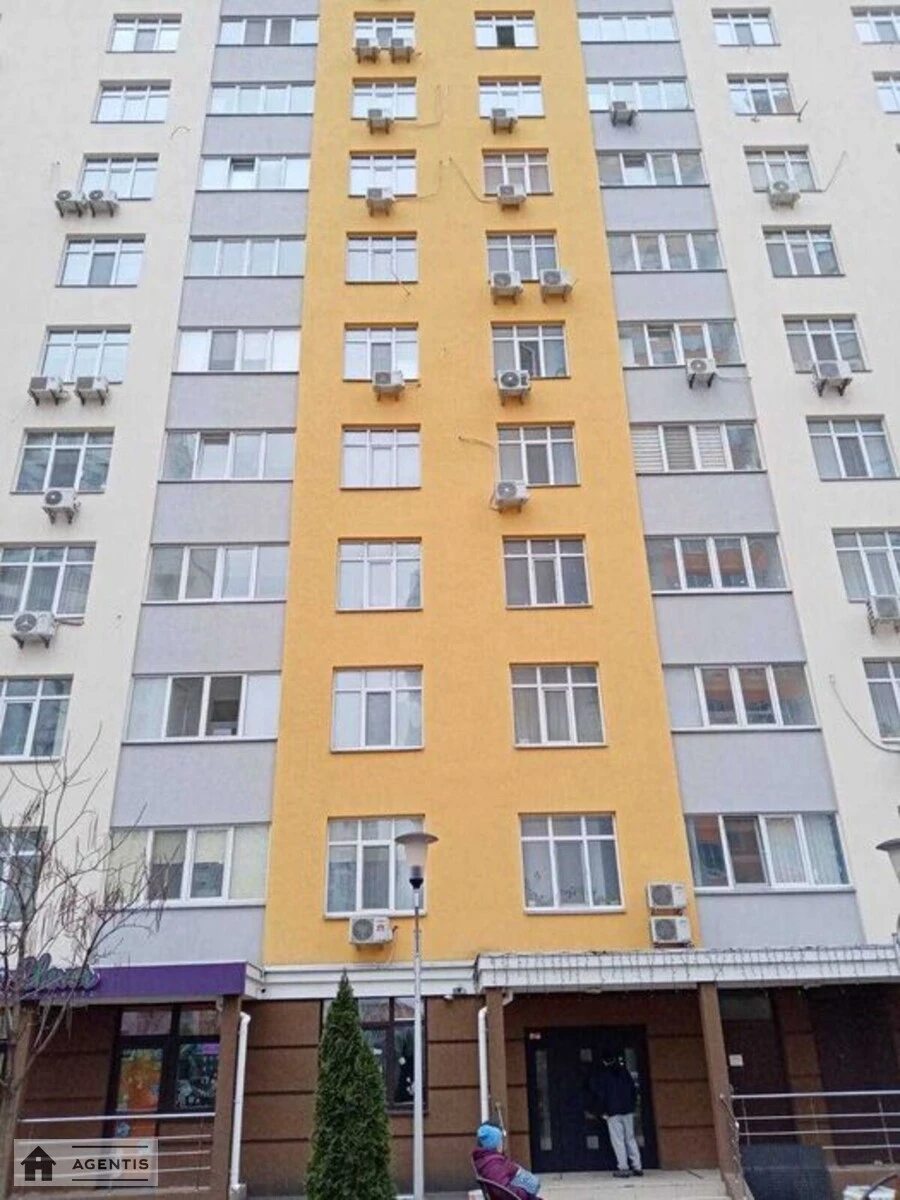 Сдам квартиру 1 комната, 51 m², 10 эт./25 этажей. 3, Олени Пчілки вул., Киев. 