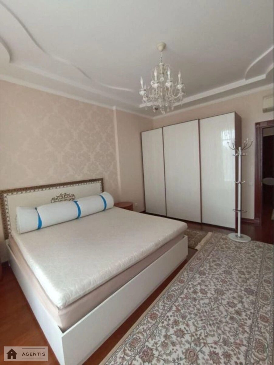 Сдам квартиру 2 комнаты, 85 m², 4 эт./19 этажей. Андрія Верхогляда вул. (Михайла Драгомірова), Киев. 