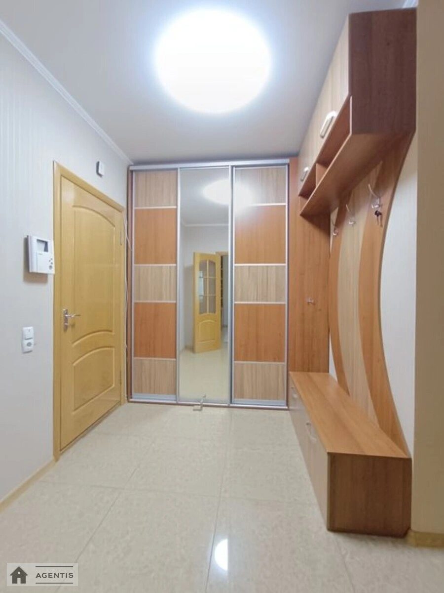 Сдам квартиру 1 комната, 55 m², 19 эт./25 этажей. 22, Петра Григоренка просп., Киев. 