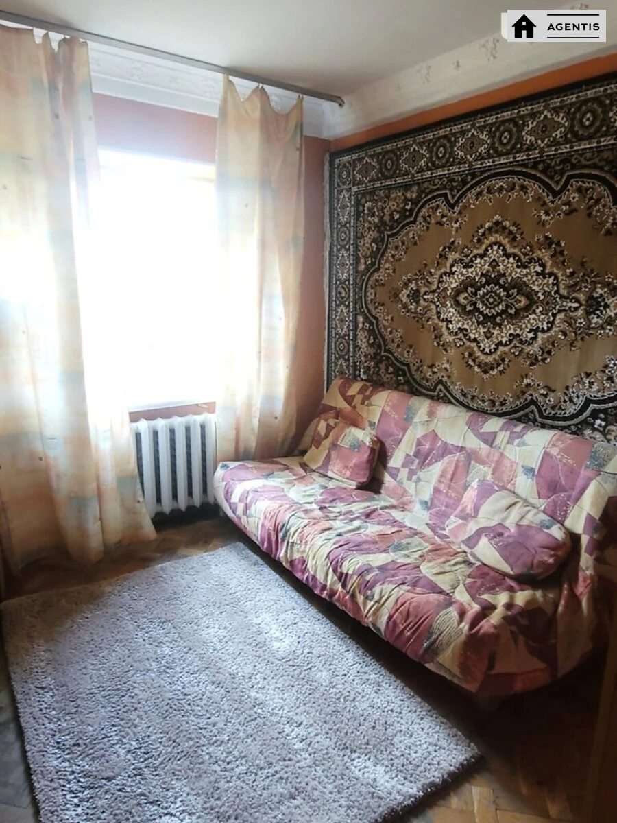 Здам квартиру 3 кімнати, 84 m², 4 пов./9 поверхів. Тростянецька, Київ. 