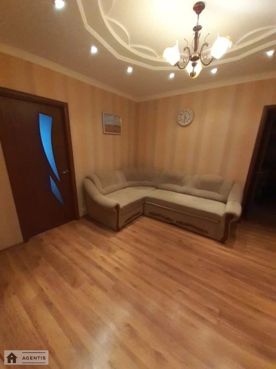 Здам квартиру 3 кімнати, 75 m², 16 пов./16 поверхів. Оболонський район, Київ. 