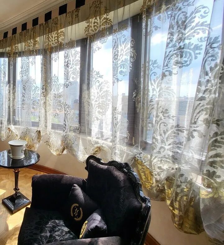 Apartment for rent 4 rooms, 260 m², 4th fl./12 floors. Shevchenkivskyy rayon, Kyiv. 