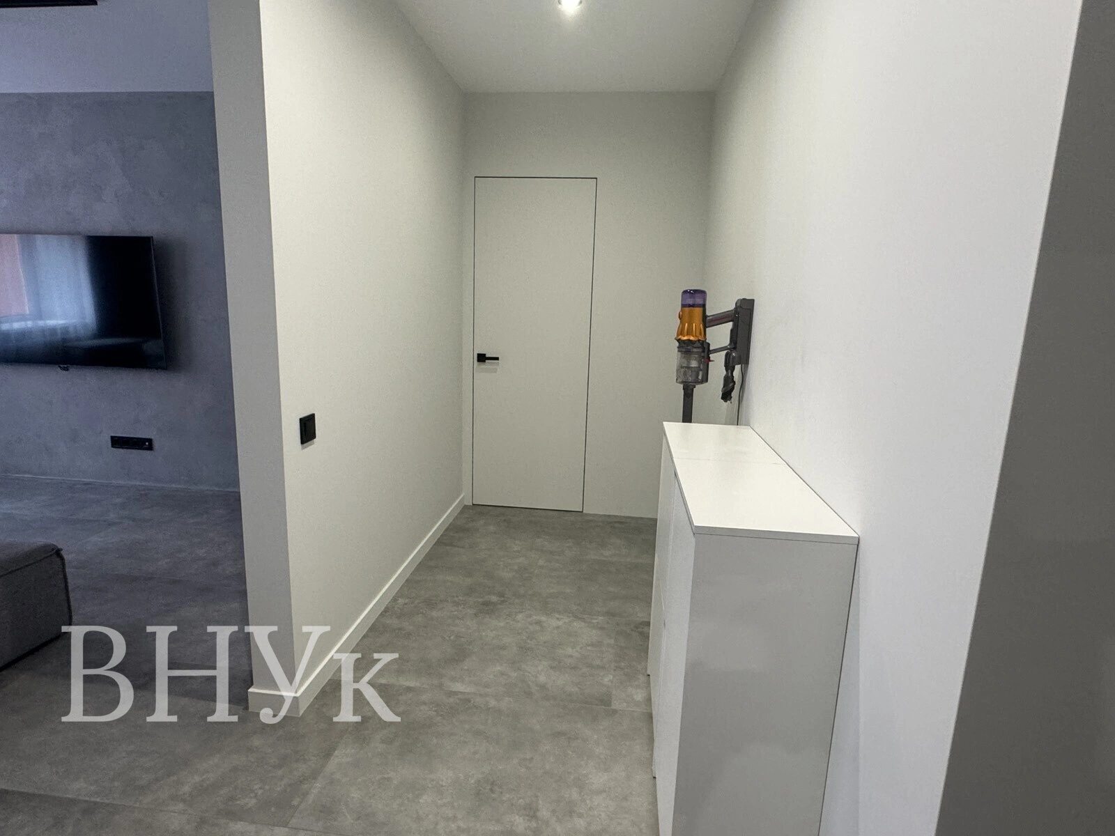 Продаж квартири 2 кімнати, 61 m², 4 пов./10 поверхів. Бандери С. пр., Тернопіль. 