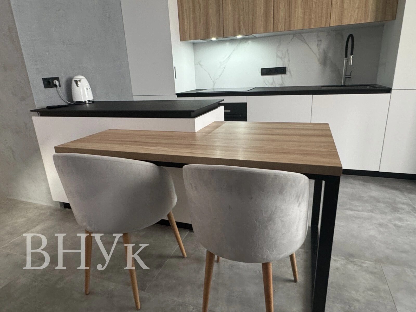 Продаж квартири 2 кімнати, 61 m², 4 пов./10 поверхів. Бандери С. пр., Тернопіль. 