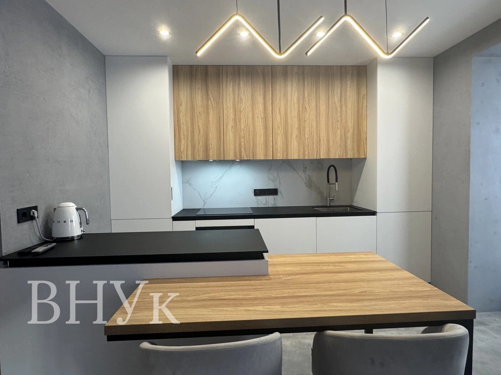 Продаж квартири 2 кімнати, 61 m², 4 пов./10 поверхів. Бандери С. пр., Тернопіль. 