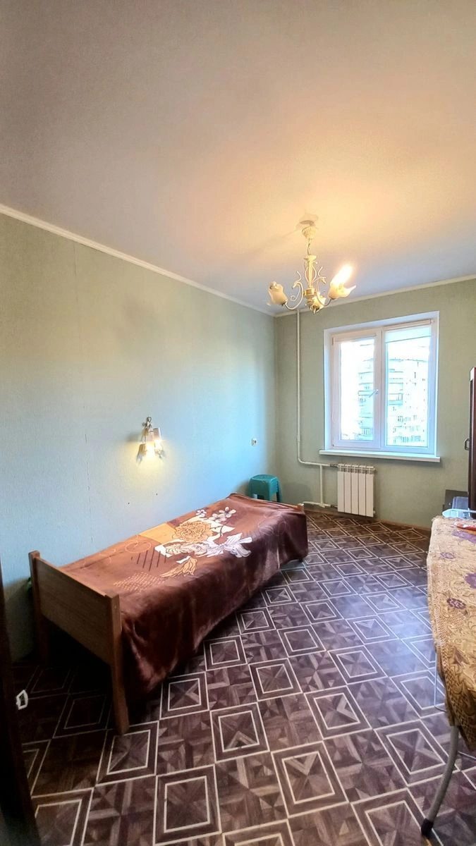 Здам квартиру 3 кімнати, 60 m², 6 пов./9 поверхів. 4, Левка Лукяненка вул. (Маршала Тимошенка), Київ. 