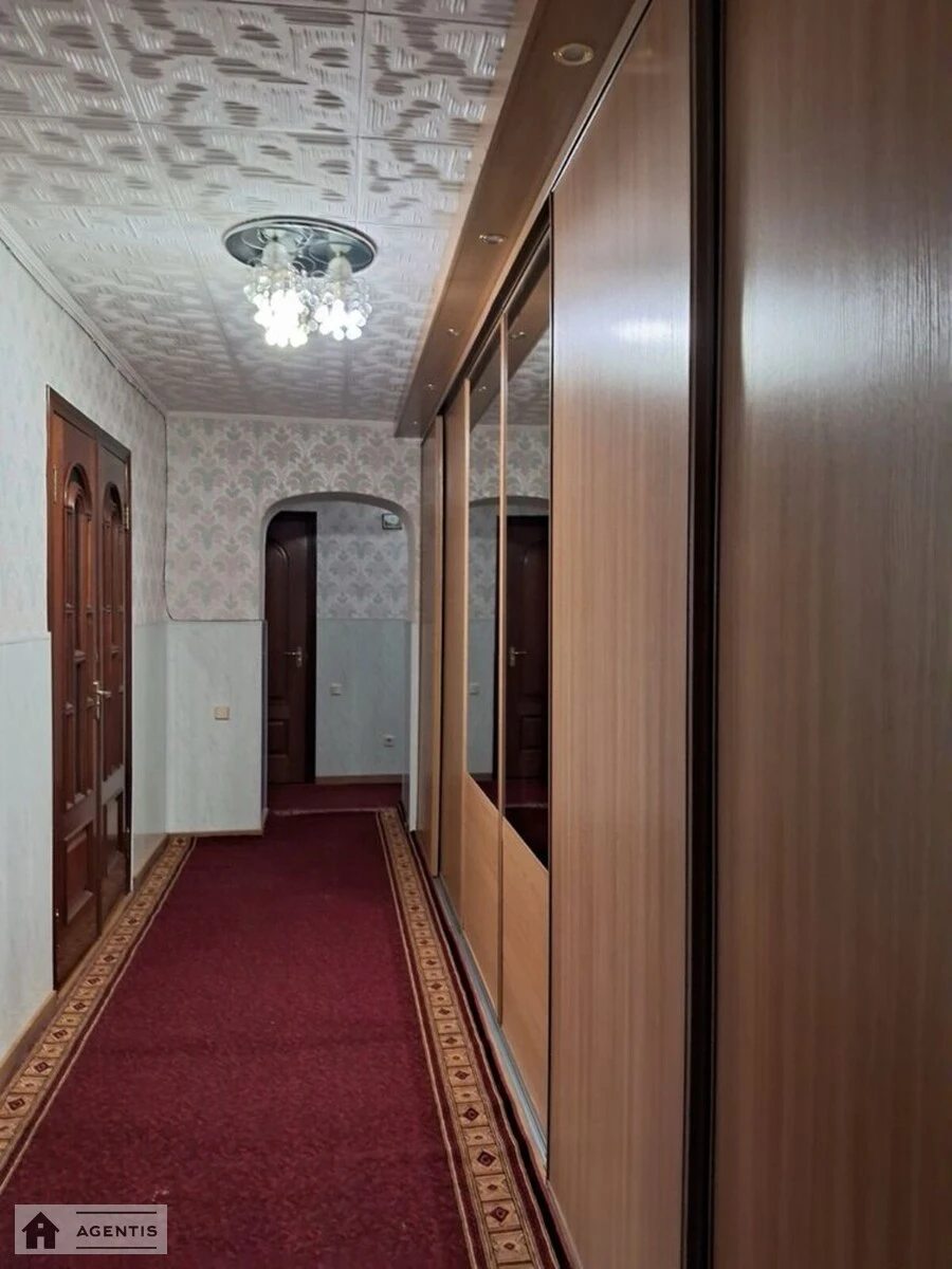 Apartment for rent 3 rooms, 100 m², 14th fl./14 floors. 12, Urlivska 12, Kyiv. 