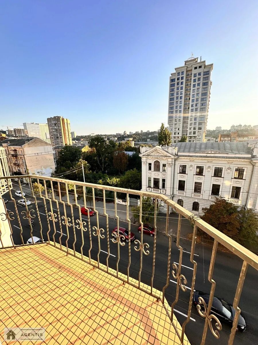 Apartment for rent 4 rooms, 150 m², 5th fl./6 floors. 58, Saksaganskogo 58, Kyiv. 