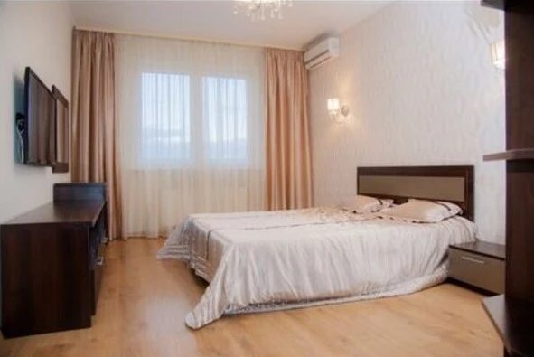 Apartment for rent 2 rooms, 75 m², 22nd fl./30 floors. 12, Oleksandra Myshuhy vul., Kyiv. 