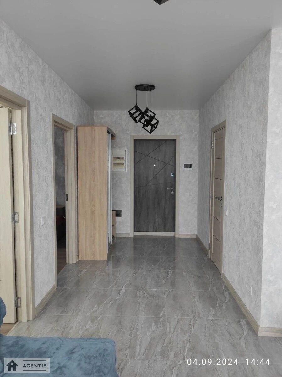 Apartment for rent 2 rooms, 53 m², 19th fl./21 floors. 8, Brativ Chybinyeyevykh vul. Chernihivska, Kyiv. 