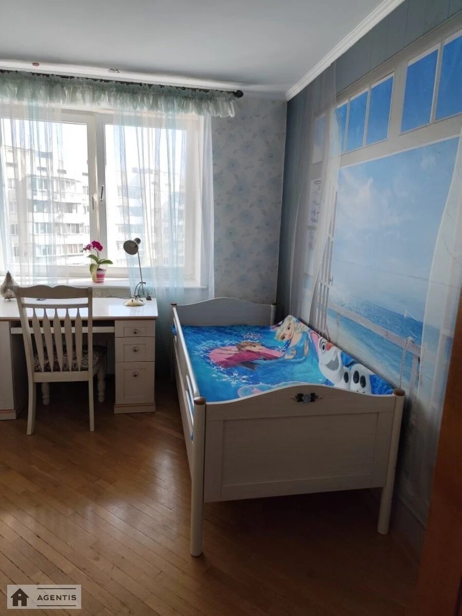 Apartment for rent 3 rooms, 151 m², 7th fl./9 floors. 24, Volodymyra Ivasyuka prosp. Heroyiv Stalinhrada, Kyiv. 