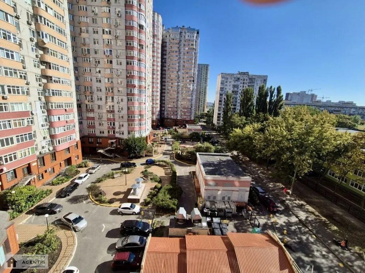 Сдам квартиру 1 комната, 49 m², 7 эт./25 этажей. 7, Петра Калнишевського вул. (Михайла Майорова), Киев. 