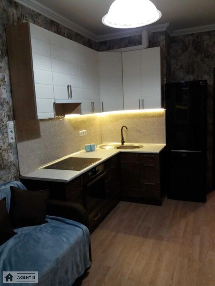 Сдам квартиру 1 комната, 42 m², 6 эт./16 этажей. 46, Юлії Здановської вул. (Михайла Ломоносова), Киев. 