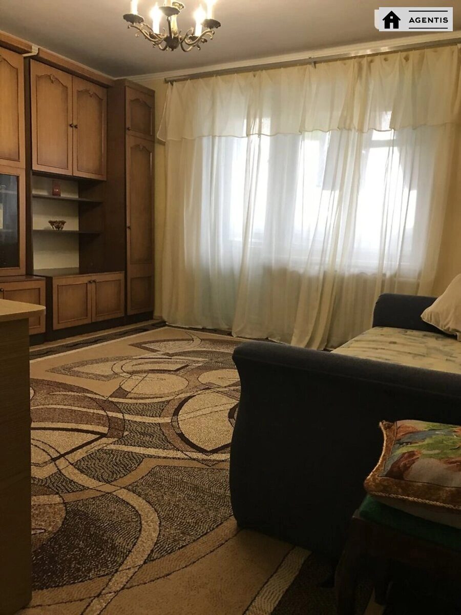 Здам квартиру 1 кімната, 39 m², 6 пов./9 поверхів. 21, Андрія Малишка вул., Київ. 