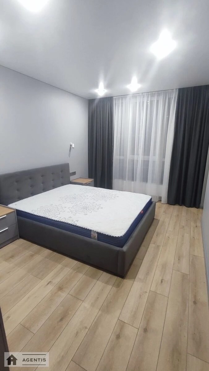 Сдам квартиру 1 комната, 44 m², 23 эт./26 этажей. Олександра Олеся вул., Киев. 