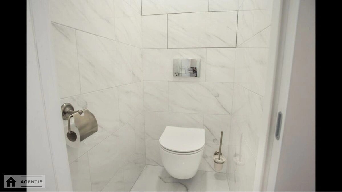 Apartment for rent 2 rooms, 70 m², 15th fl./16 floors. Dniprovskyy rayon, Kyiv. 