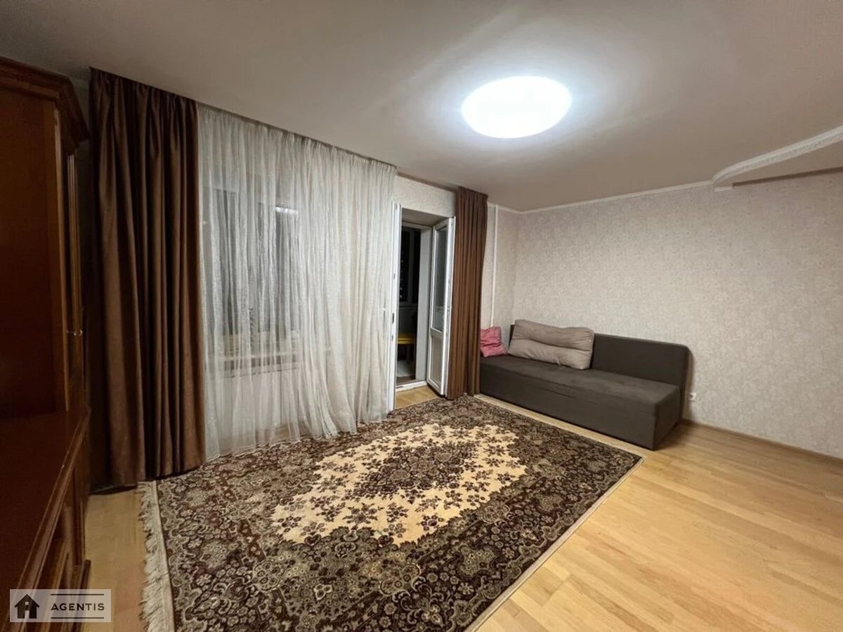 Apartment for rent 3 rooms, 78 m², 11th fl./12 floors. Ivana Maryanenka prov., Kyiv. 