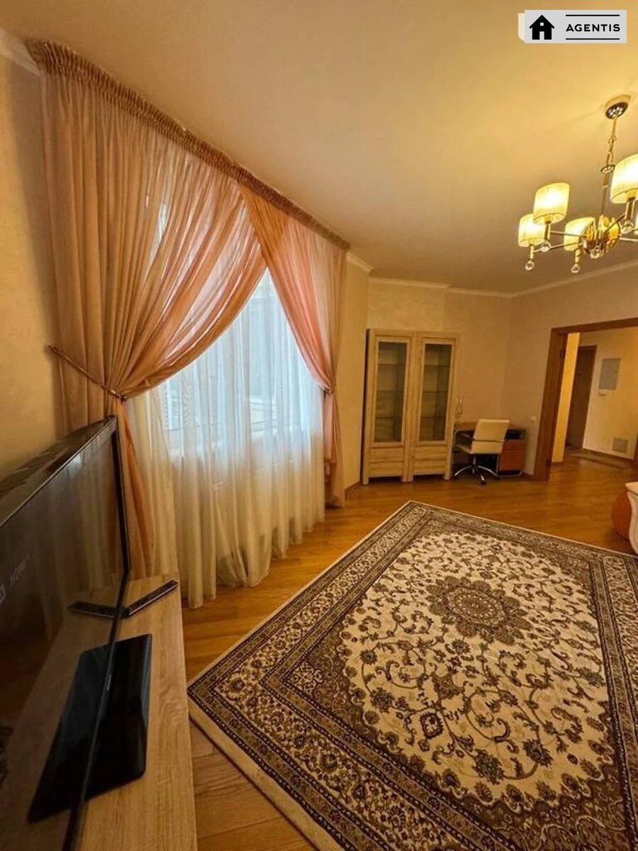 Сдам квартиру 3 комнаты, 103 m², 6 эт./16 этажей. 3, Степана Рудницького вул., Киев. 