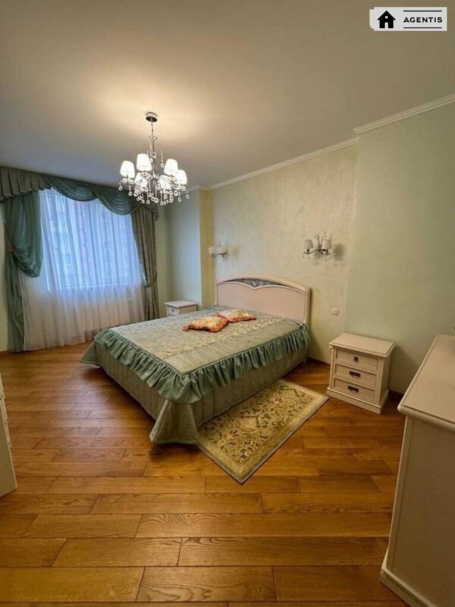 Apartment for rent 3 rooms, 103 m², 6th fl./16 floors. 3, Stepana Rudnytskoho vul., Kyiv. 