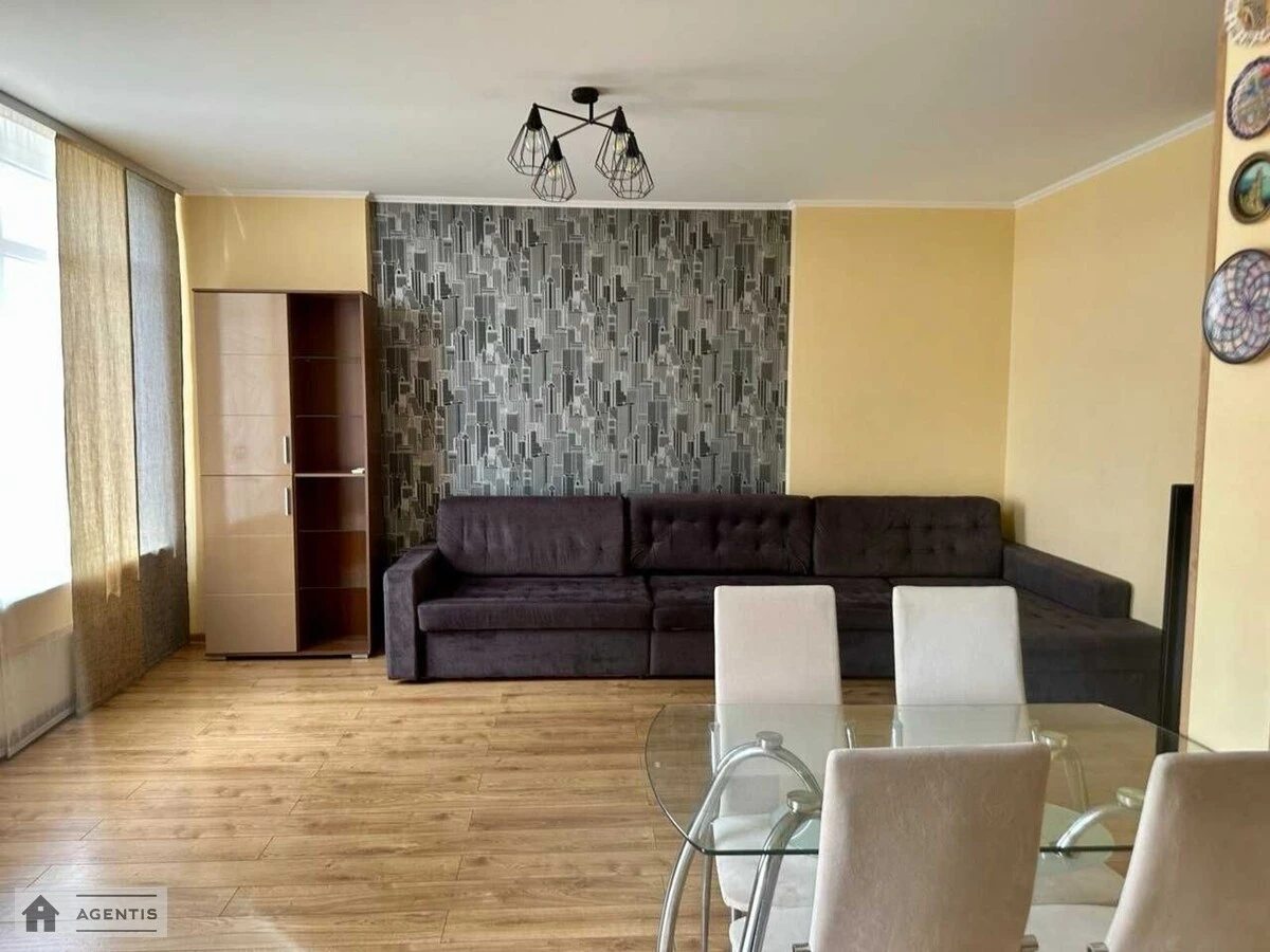 Apartment for rent 3 rooms, 83 m², 22nd fl./25 floors. 3, Ovanesa Tumanyana vul., Kyiv. 