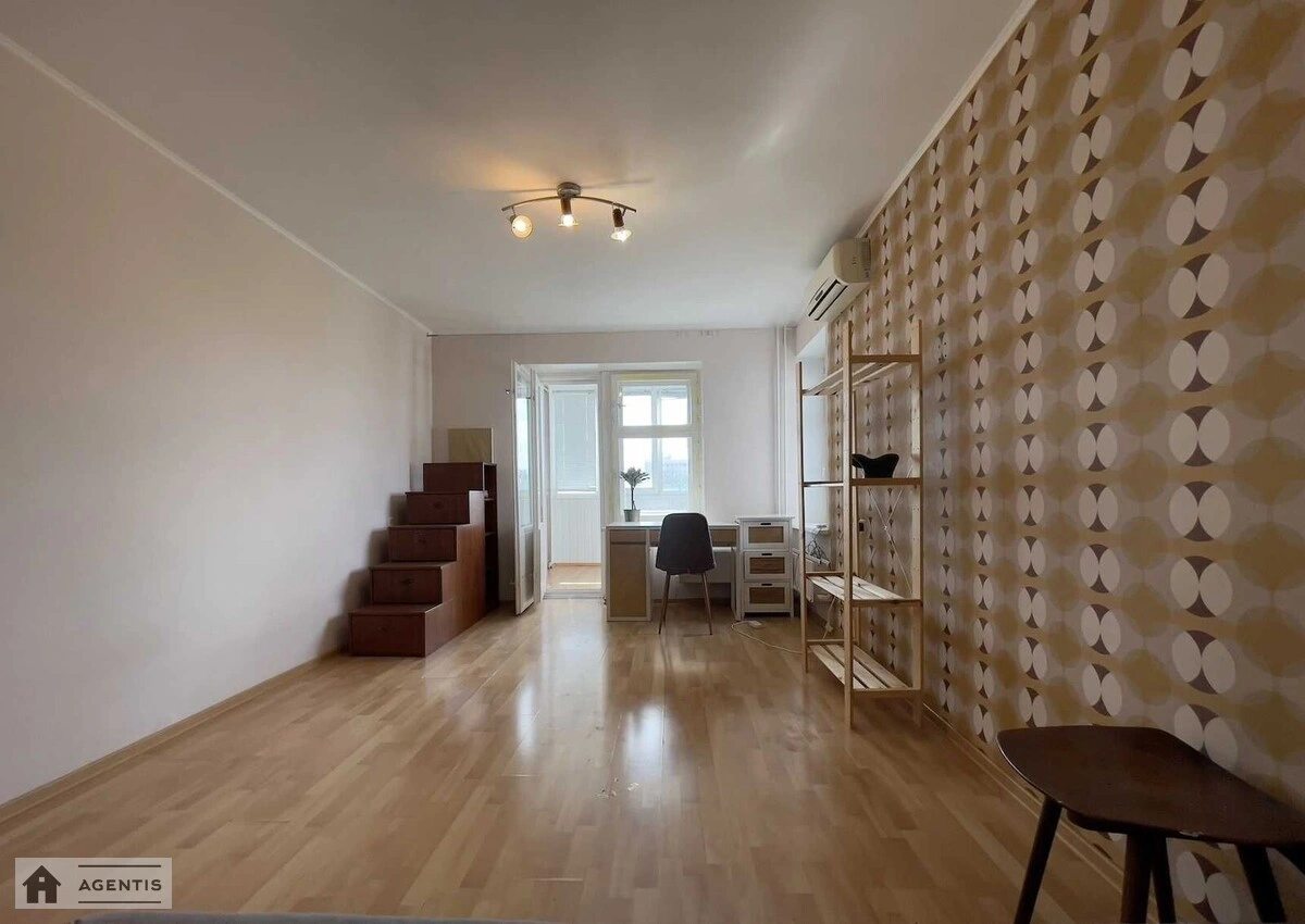 Сдам квартиру 1 комната, 40 m², 12 эт./16 этажей. 14, Коперника 14, Киев. 