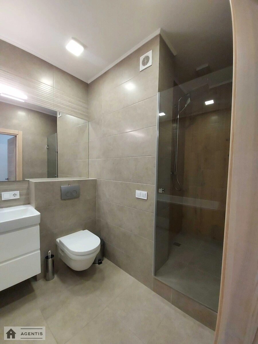 Сдам квартиру 2 комнаты, 78 m², 15 эт./24 этажа. 37, Митрополита Василя Липківського вул. (Урицького), Киев. 