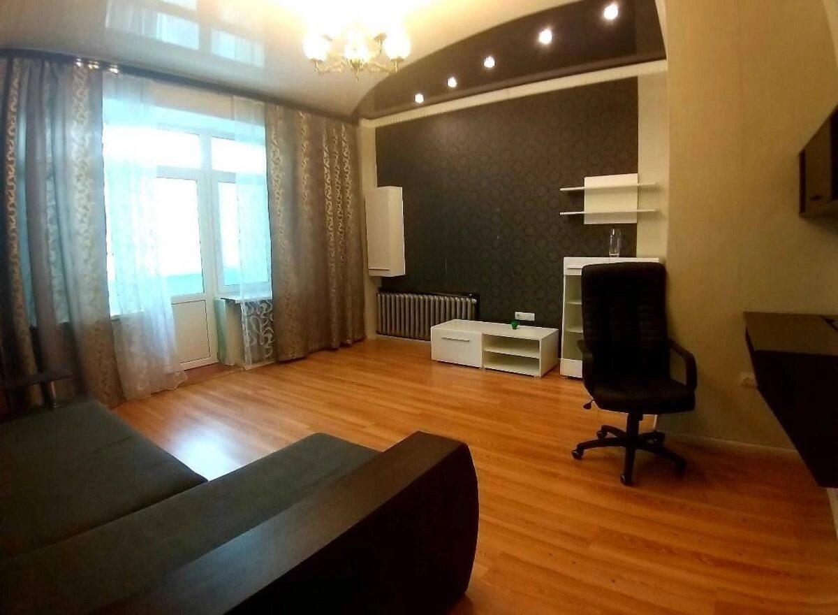 Сдам квартиру 2 комнаты, 65 m², 2 эт./5 этажей. 4, Митрофана Довнар-Запольського вул. (Запольського), Киев. 