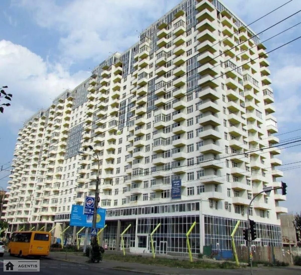 Сдам квартиру 1 комната, 31 m², 10 эт./20 этажей. 52, Данила Щербаківського вул. (Щербакова), Киев. 