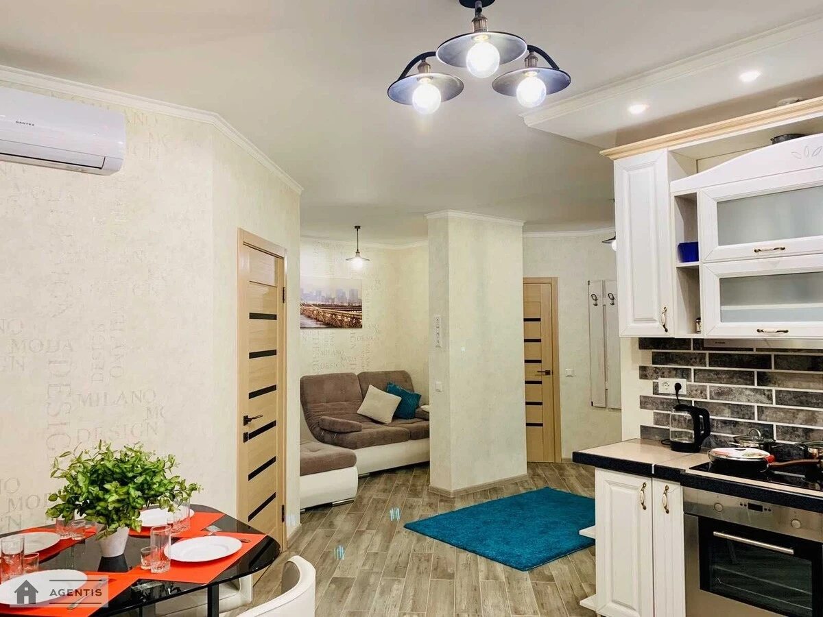 Здам квартиру 1 кімната, 47 m², 14 пов./25 поверхів. 1, Шолуденка 1, Київ. 