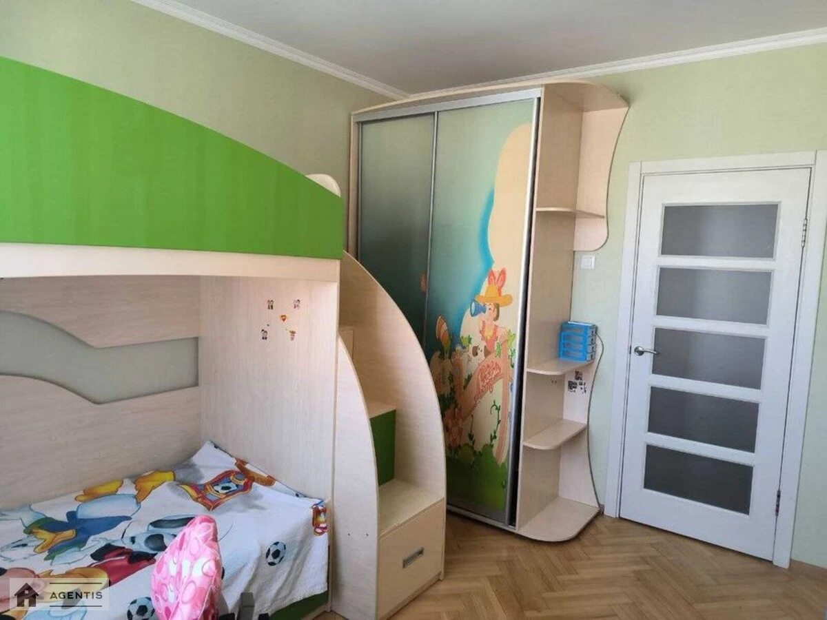 Здам квартиру 3 кімнати, 71 m², 15 пов./17 поверхів. 21, Анни Ахматової вул., Київ. 