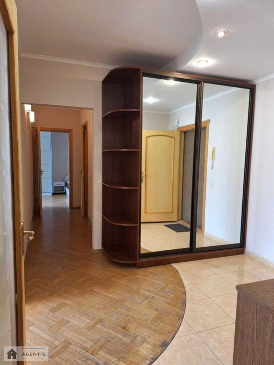 Здам квартиру 2 кімнати, 82 m², 5 пов./16 поверхів. 9, Бориса Гмирі вул., Київ. 