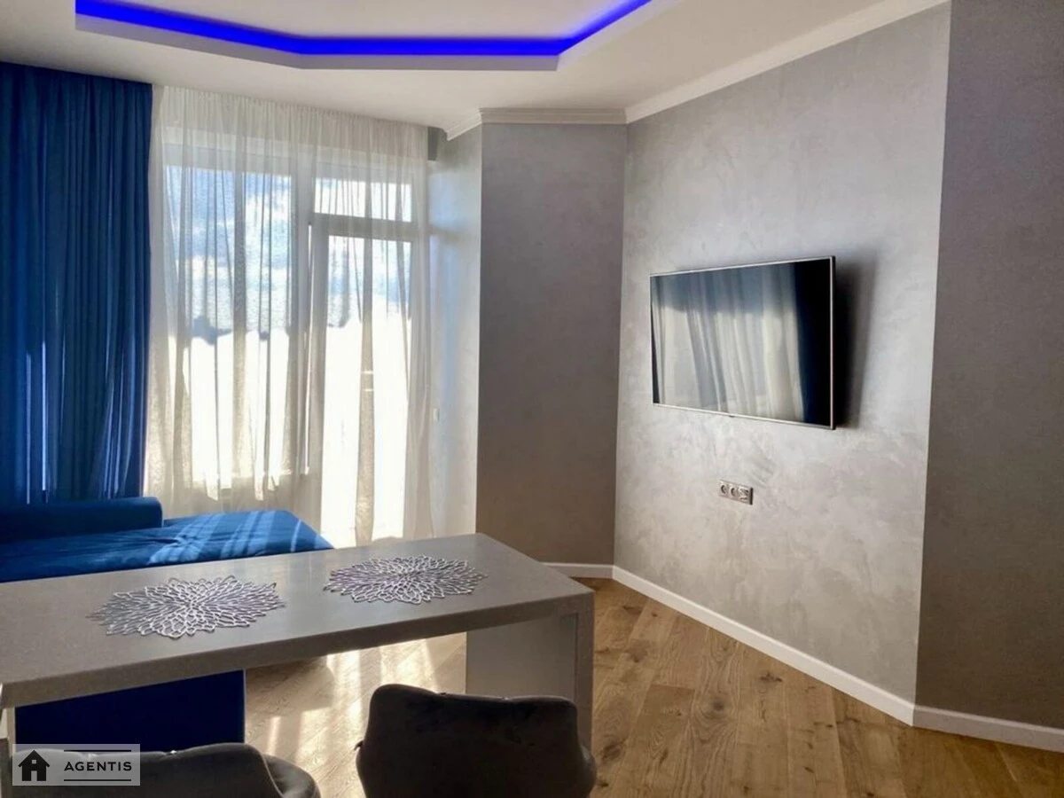 Сдам квартиру 2 комнаты, 62 m², 14 эт./25 этажей. 7, Лабораторный 7, Киев. 