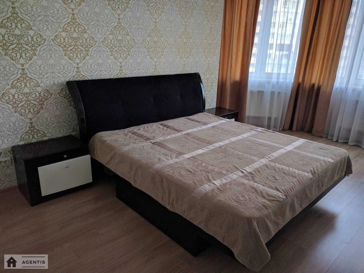 Здам квартиру 1 кімната, 52 m², 8 пов./25 поверхів. 34, Анни Ахматової вул., Київ. 