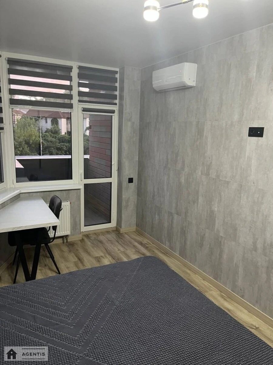 Сдам квартиру 1 комната, 42 m², 2 эт./16 этажей. 13, Кустанайская 13, Киев. 