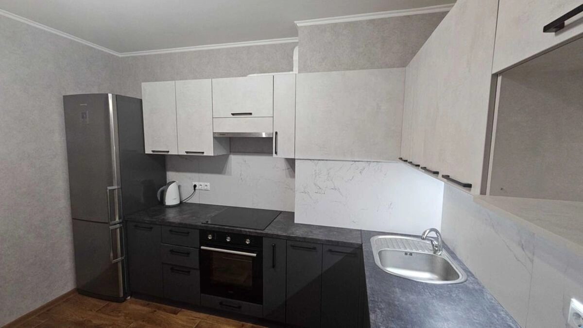 Сдам квартиру 1 комната, 49 m², 4 эт./25 этажей. 22, Коноплянская 22, Киев. 