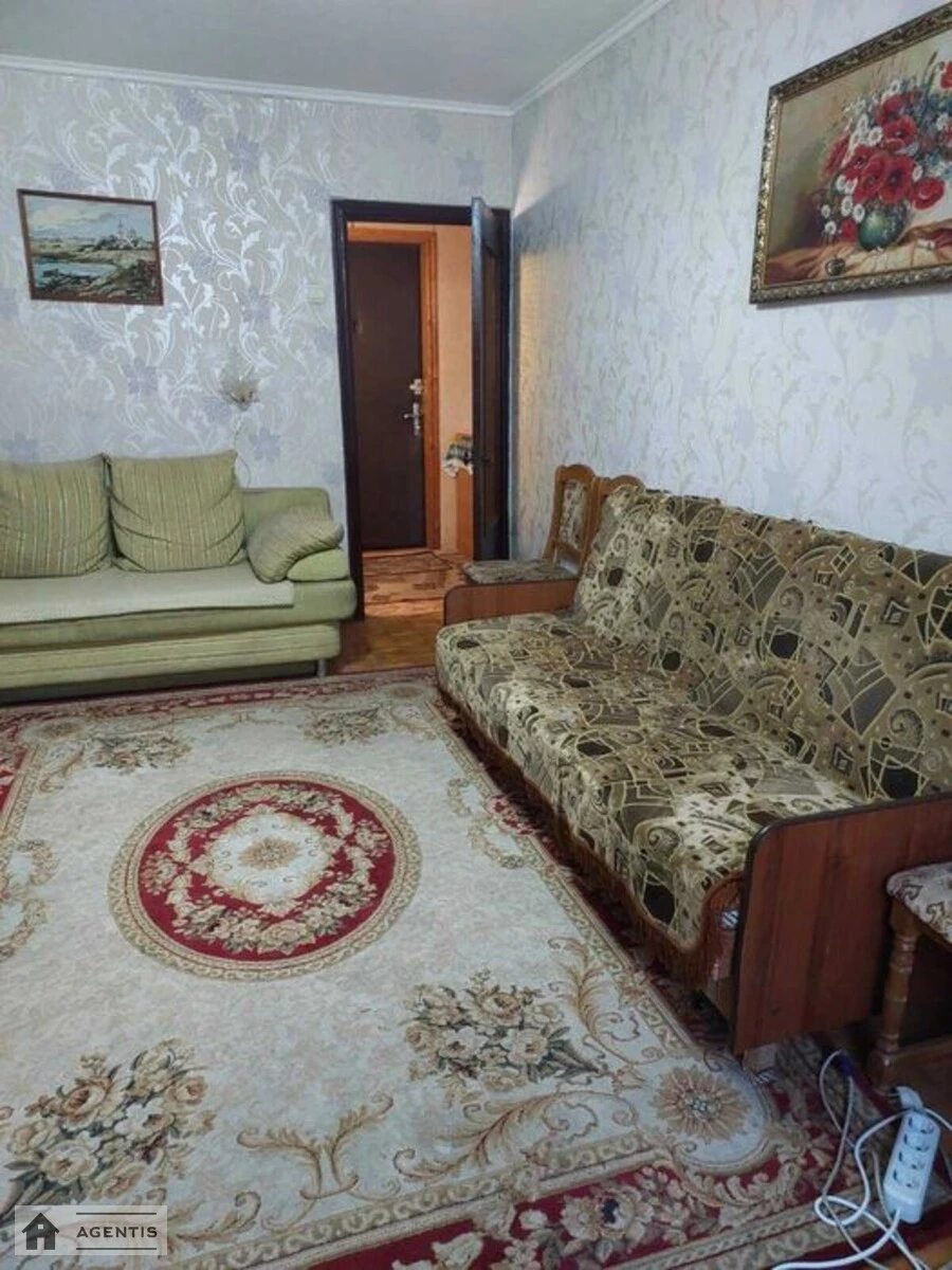 Сдам квартиру 1 комната, 34 m², 2 эт./16 этажей. Оболонский район, Киев. 