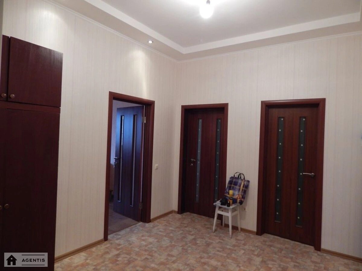 Apartment for rent 2 rooms, 86 m², 10th fl./27 floors. 19, Kharkivske 19. 