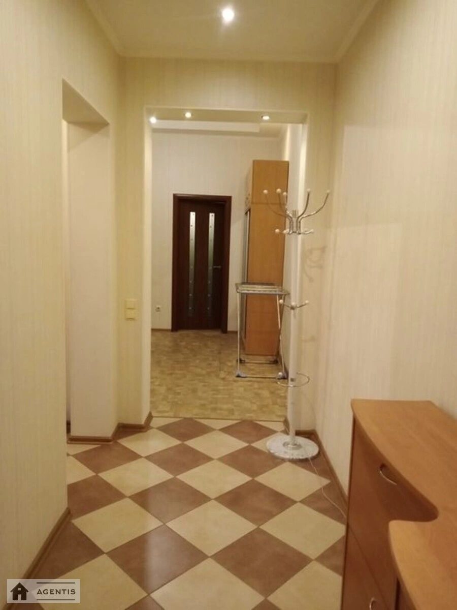 Apartment for rent 2 rooms, 86 m², 10th fl./27 floors. 19, Kharkivske 19. 