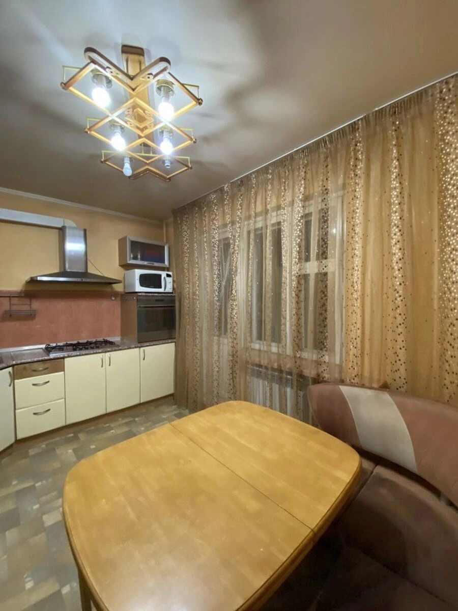 Apartments for sale 3 rooms, 87 m², 9th fl./10 floors. 5, Radunska 5, Kyiv. 