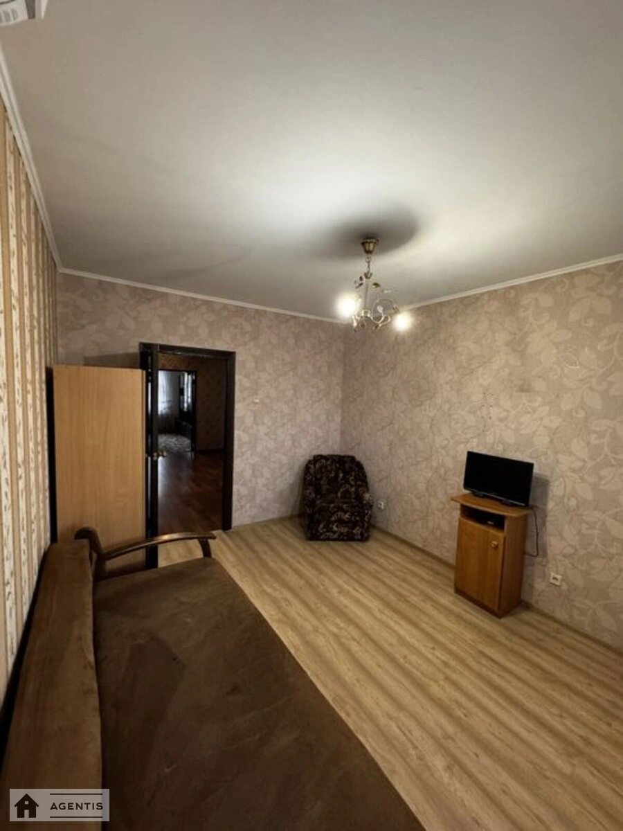 Apartment for rent 2 rooms, 103 m², 16th fl./16 floors. 43, Anny Akhmatovoyi vul., Kyiv. 