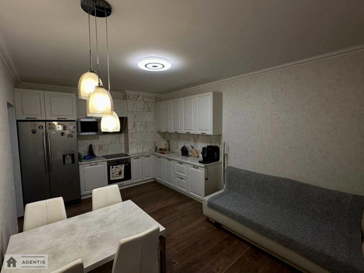 Apartment for rent 3 rooms, 100 m², 22nd fl./1 floor. Yasynuvatskiy, Kyiv. 