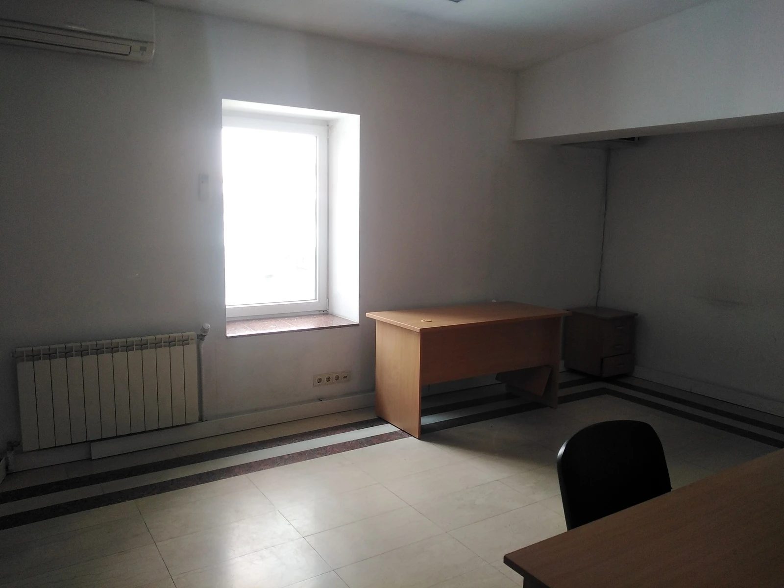 Office for sale 45 m², 1st fl./4 floors. Hoholya ul., Dnipro. 