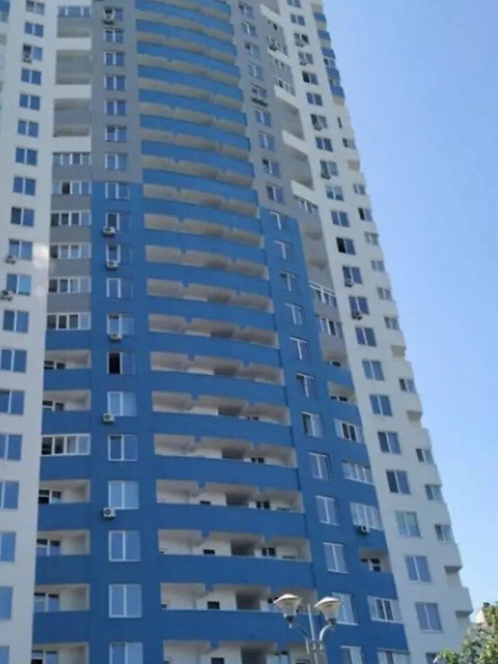 Apartment for rent 1 room, 46 m², 4th fl./26 floors. 8, Virmenska 8, Kyiv. 