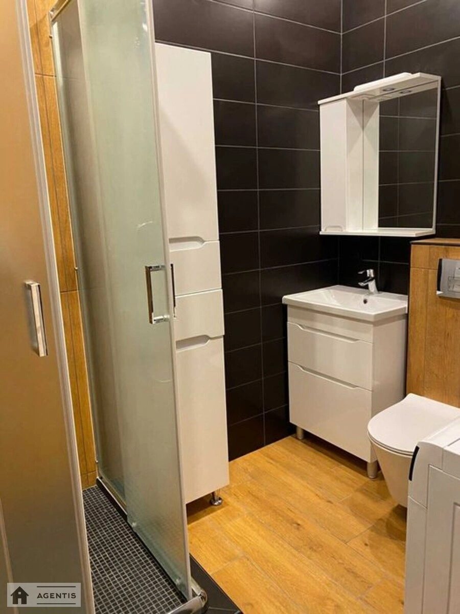 Сдам квартиру 2 комнаты, 46 m², 20 эт./25 этажей. 25, Олени Теліги вул., Киев. 