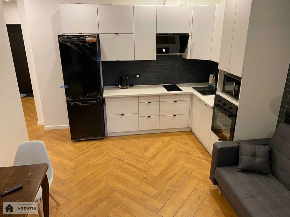 Сдам квартиру 2 комнаты, 46 m², 20 эт./25 этажей. 25, Олени Теліги вул., Киев. 