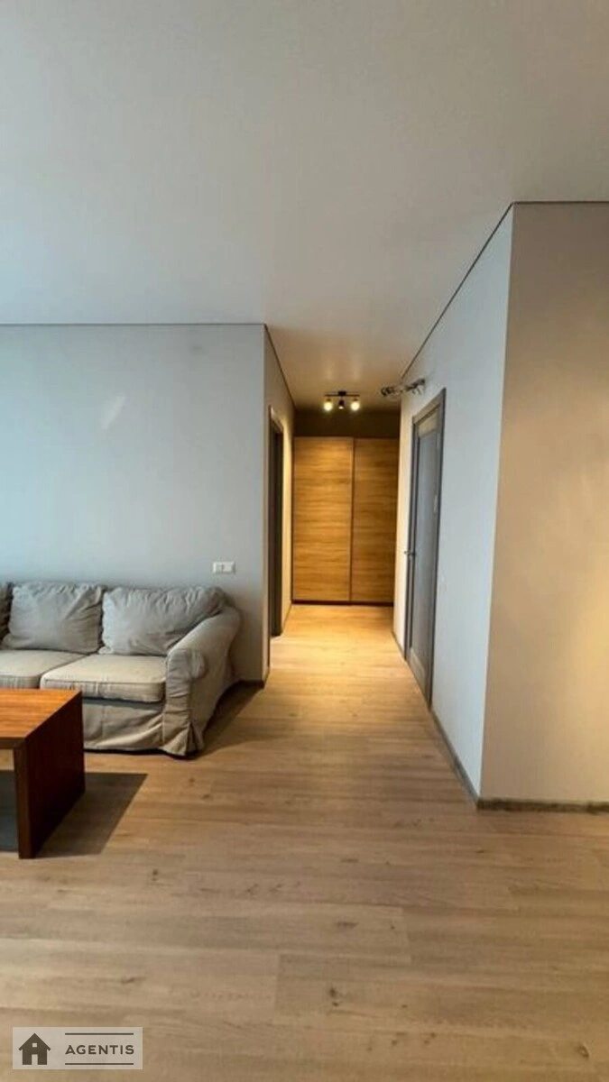 Сдам квартиру 1 комната, 45 m², 20 эт./26 этажей. Правды, Киев. 