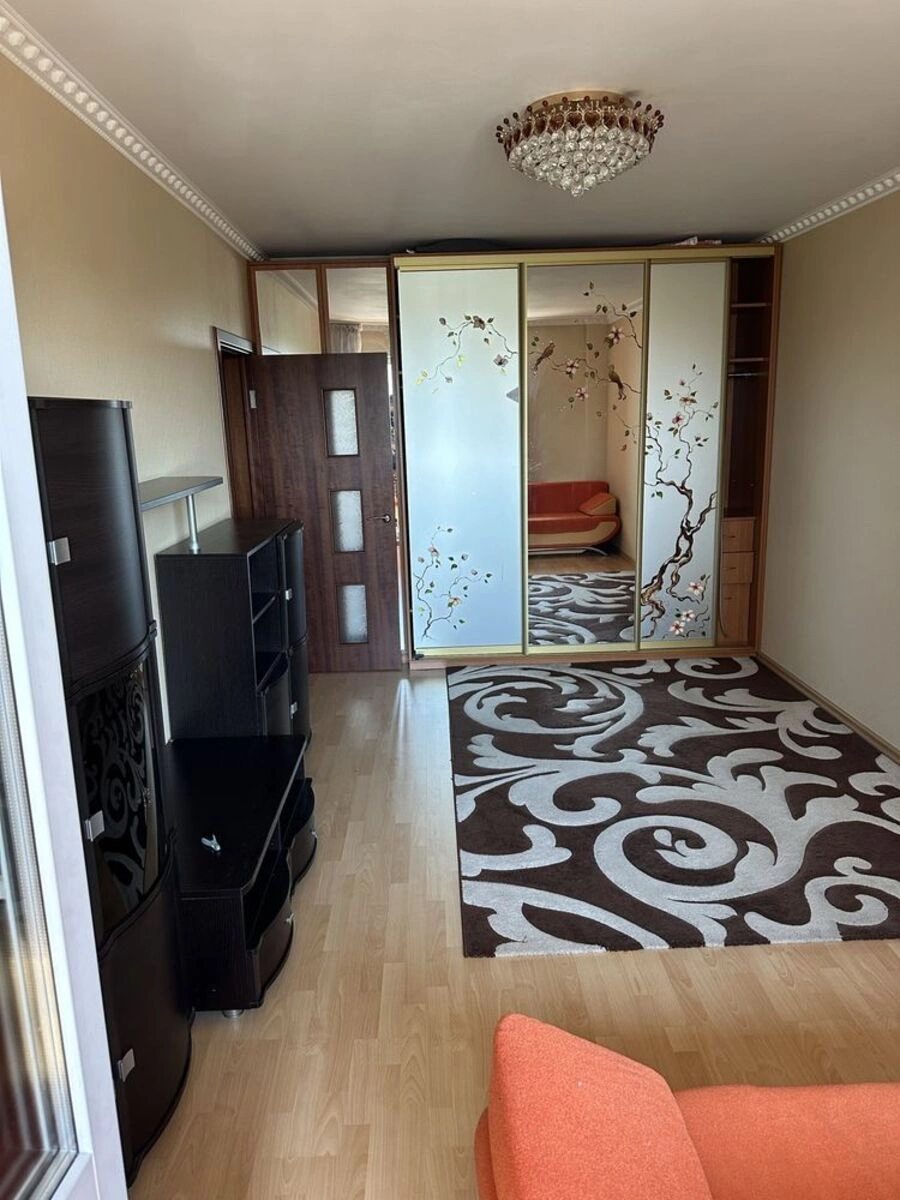 Apartments for sale 1 room, 50 m², 5th fl./16 floors. 54, Nauky 54, Kyiv. 